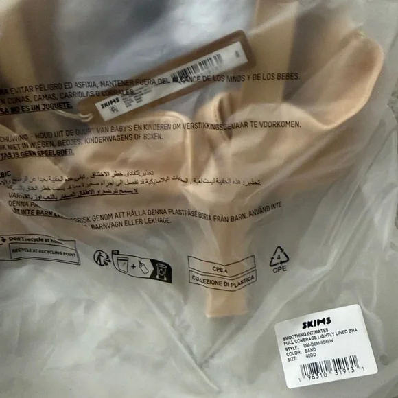 [Skims] NWT Smoothing Full Coverage Lightly Lined Bra - Picture 8 of 8